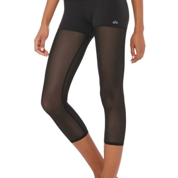 High-Waist Sheer Capri Black2